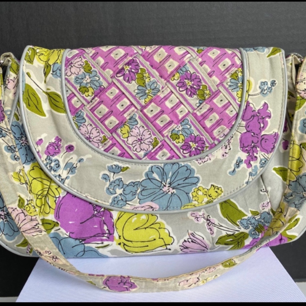 Vera Bradley Grey and Purple Retired Print Pocket book